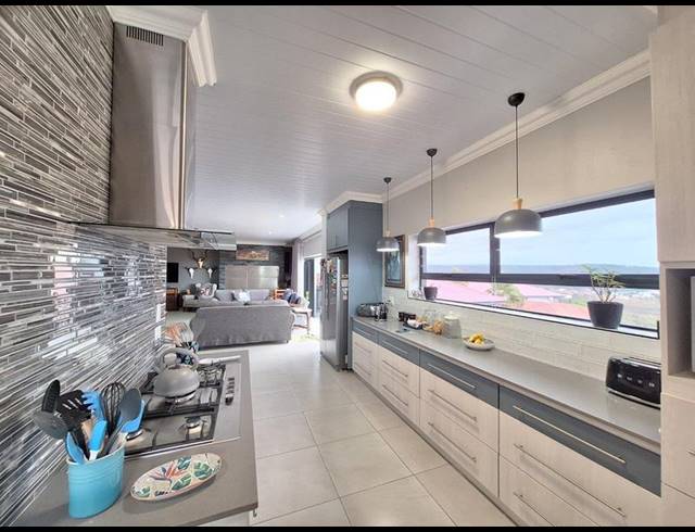 3 BEDROOM HOUSE FOR SALE IN AVONDDANS